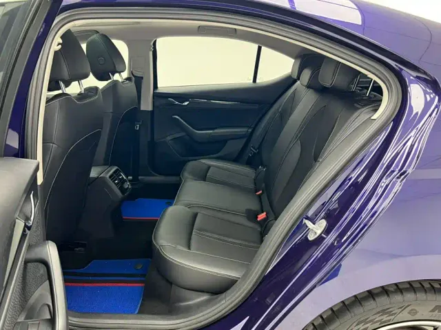 Skoda Octavia — Фото автомобиля 5