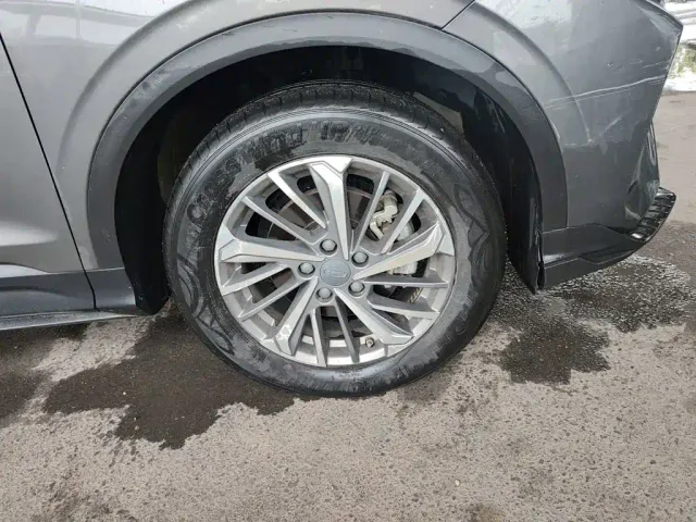 Geely Binyue — Фото автомобиля 24