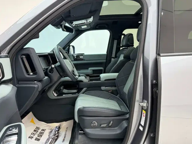 BYD FangChengBao Leopard 5 — Фото автомобиля 14