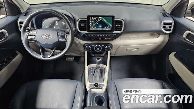 Hyundai Venue — Фото автомобиля 10