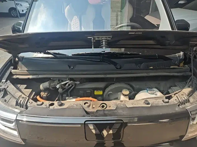 Wuling Hongguang Mini EV — Фото автомобиля 19