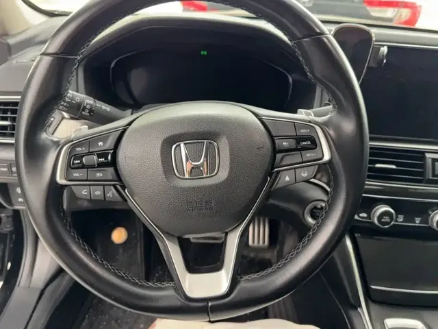 Honda Accord — Фото автомобиля 4