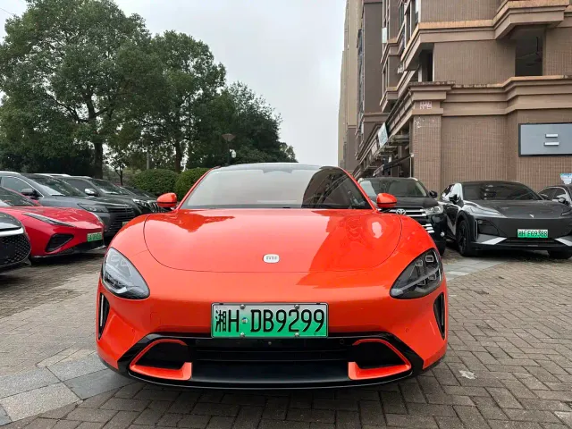 Xiaomi SU7 — Фото автомобиля 2