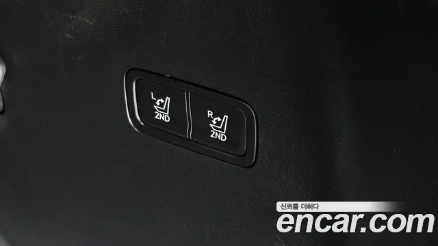 Hyundai Santa Fe MX5 — Фото автомобиля 28