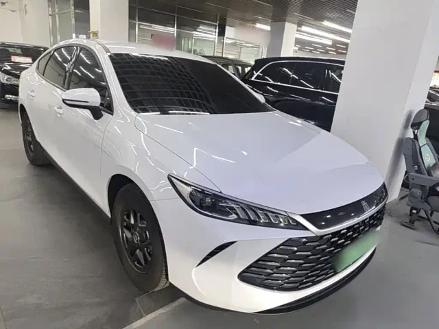 BYD Qin PLUS — Фото автомобиля 3