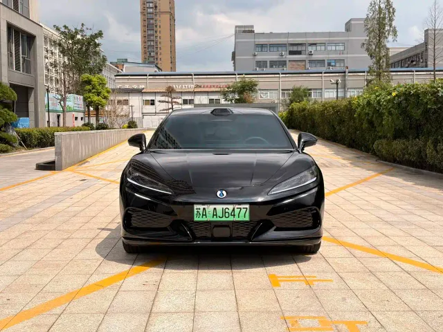 Denza Z9GT — Фото автомобиля 2