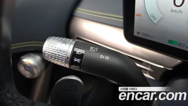 Genesis GV60 — Фото автомобиля 15