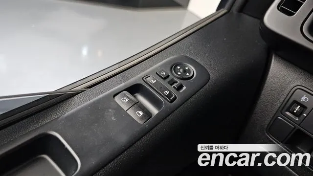 Hyundai Staria Staria Tourer 11 мест — Фото автомобиля 13
