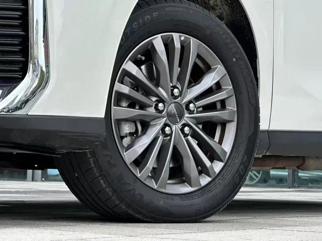 Maxus G50 PHEV — Фото автомобиля 10