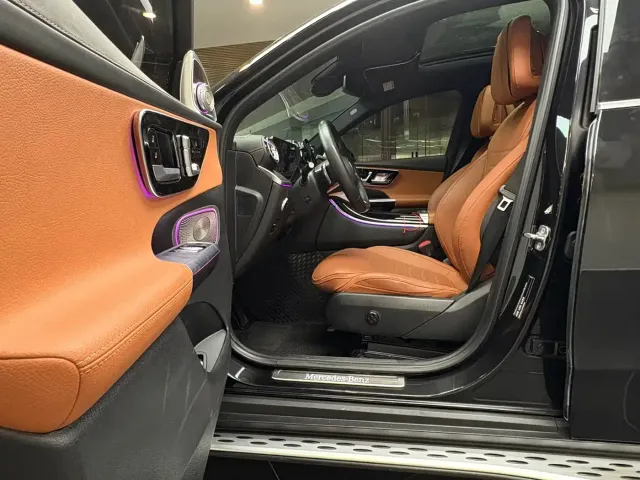 Mercedes-Benz Mercedes-Benz GLC 2023 GLC 300 L 4MATIC Sport 5-Seater — Фото автомобиля 5