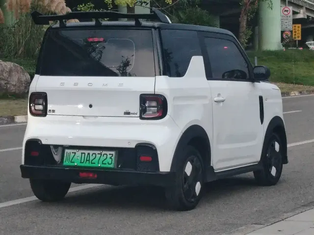 Geely Panda — Фото автомобиля 17