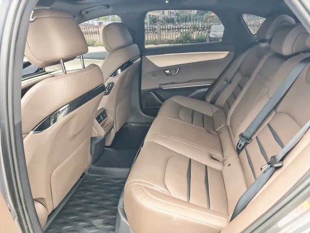 BYD Han — Фото автомобиля 6