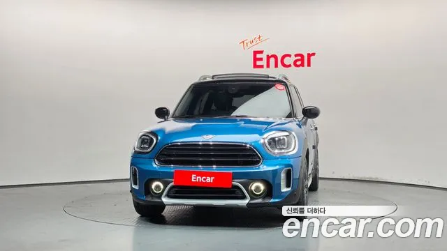 MINI Countryman — Фото автомобиля 3