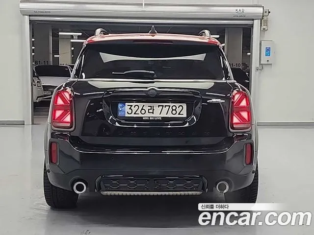 MINI Countryman — Фото автомобиля 3