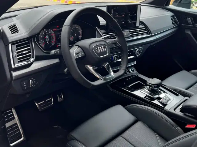 Audi Q5L — Фото автомобиля 17