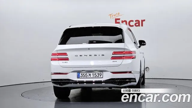 Genesis GV80 — Фото автомобиля 4