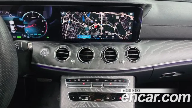 Mercedes-Benz E-Class W213 — Фото автомобиля 19