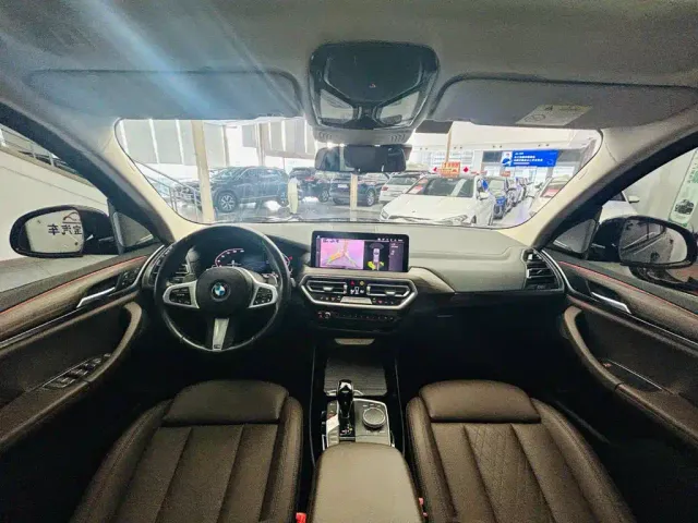BMW X3 — Фото автомобиля 14