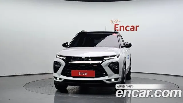 Chevrolet Trailblazer — Фото автомобиля 3
