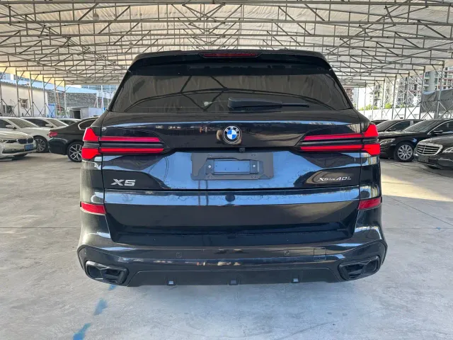 BMW X5 — Фото автомобиля 7