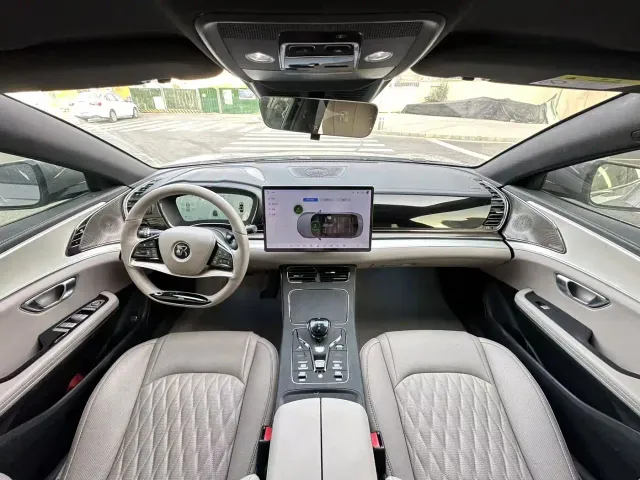 BYD Han — Фото автомобиля 5