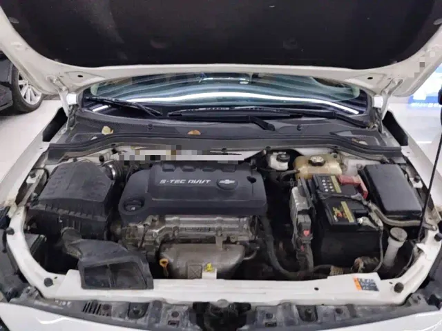 Chevrolet Monza — Фото автомобиля 19