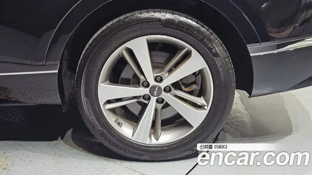 Genesis GV80 — Фото автомобиля 6