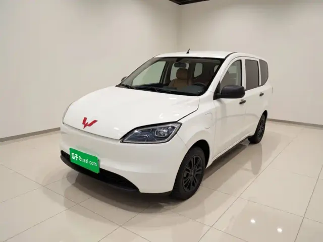 Фотография автомобиля — Wuling Hongguang