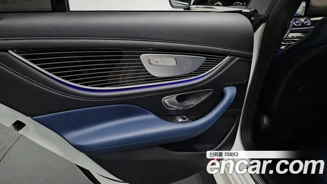 Mercedes-Benz CLS-Class — Фото автомобиля 22