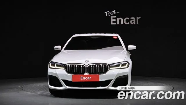BMW 5-Series 5 серия (G30) — Фото автомобиля 3