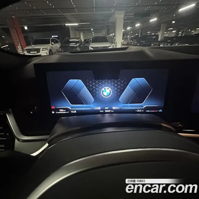 BMW X6 xDrive40i M Sport — Фото автомобиля 8