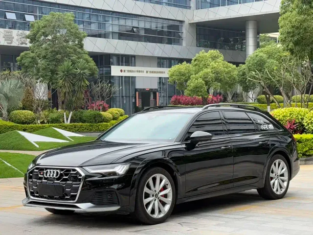 Фотография автомобиля — Audi A6