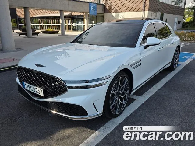 Genesis G90 RS4 — Фото автомобиля 14
