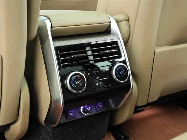 Land Rover Range Rover — Фото автомобиля 17