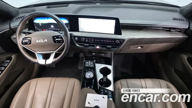 Kia K8 Hybrid — Фото автомобиля 10