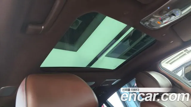 Genesis G90 Бензин 3.5 турбо AWD — Фото автомобиля 17