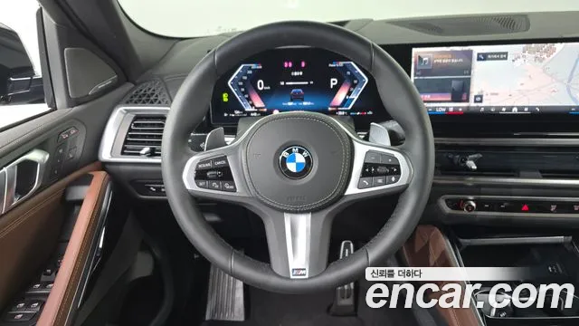 BMW X6 xDrive40i M Sport — Фото автомобиля 13