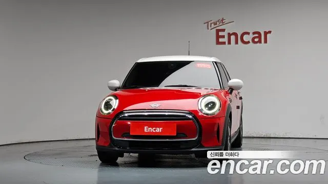 MINI Cooper — Фото автомобиля 3