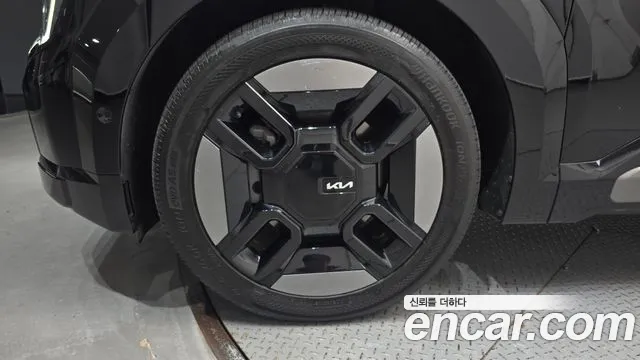 Kia EV9 — Фото автомобиля 5