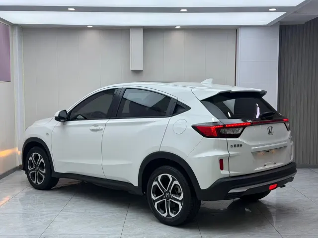 Honda XR-V — Фото автомобиля 6