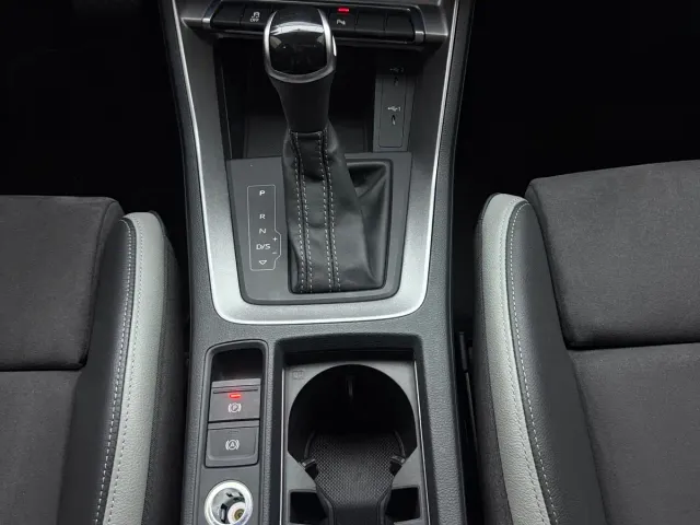 Audi Q3 — Фото автомобиля 12