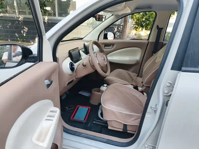 Wuling Hongguang Mini EV — Фото автомобиля 15