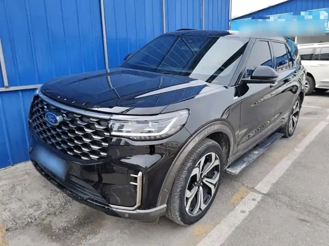 Фотография автомобиля — Ford Explorer