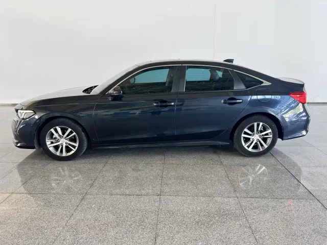 Honda Civic — Фото автомобиля 3