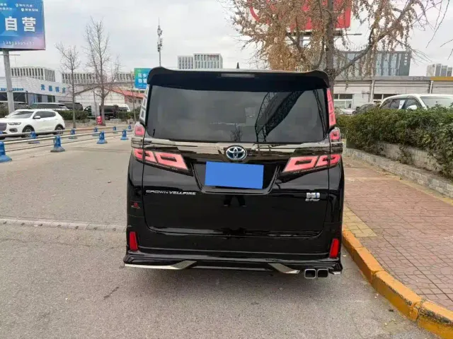 Toyota Vellfire — Фото автомобиля 7
