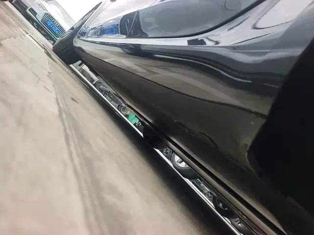 Tesla Model 3 — Фото автомобиля 21