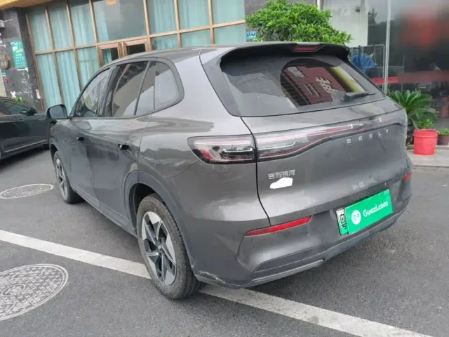 Geely Galaxy E5 — Фото автомобиля 4