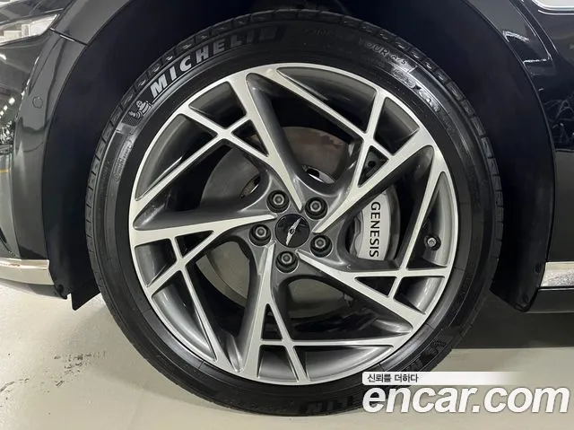 Genesis G90 RS4 — Фото автомобиля 20