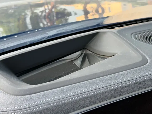 BMW 3 Series — Фото автомобиля 11