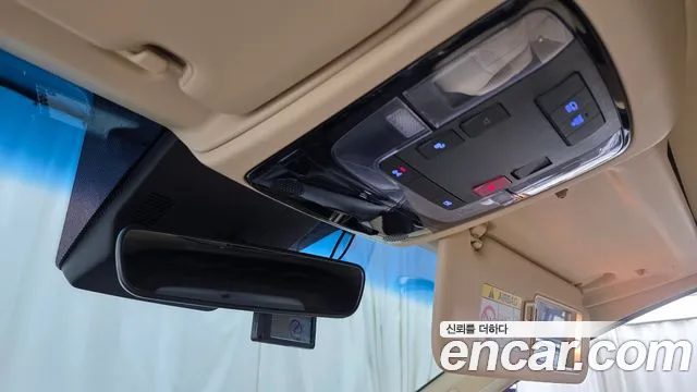Hyundai Staria Staria Карго 5 мест — Фото автомобиля 17